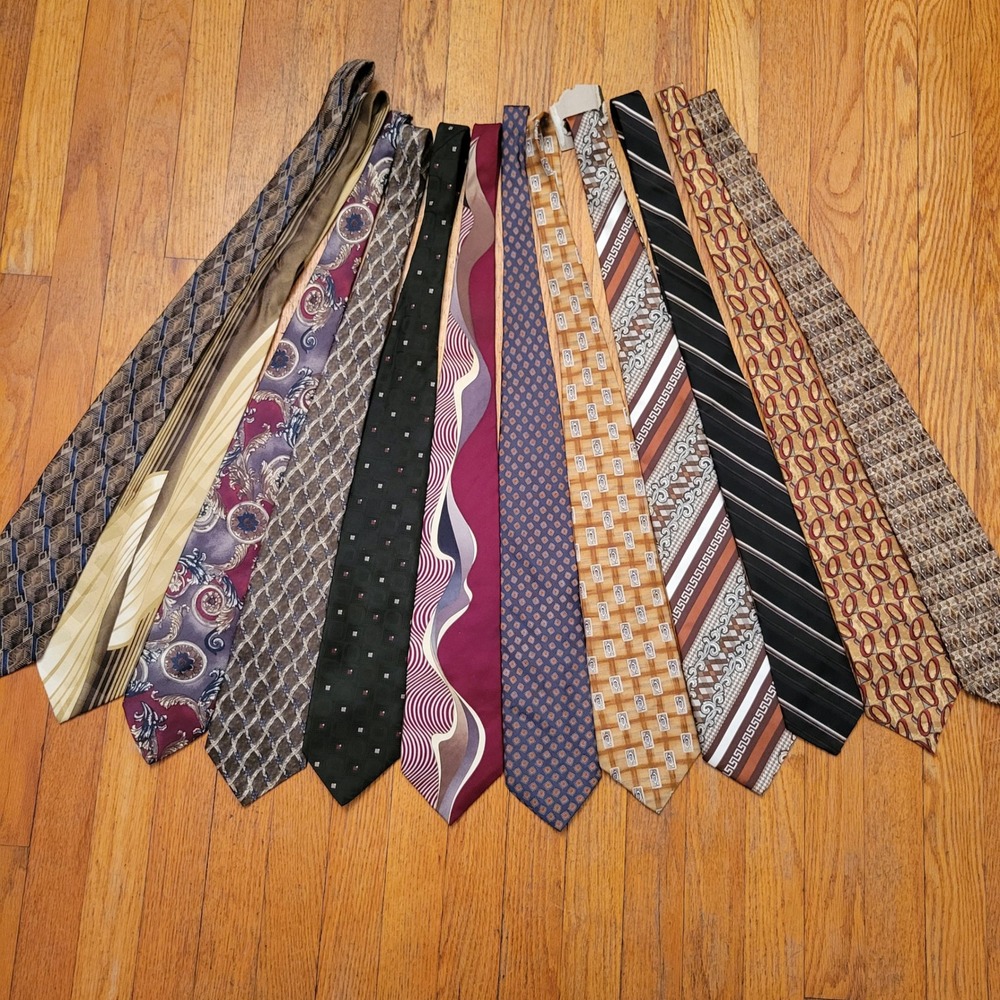 12 Necktie Lot Bundle Multicolor Silk Geometric Paisley Crafting Preppy Academia